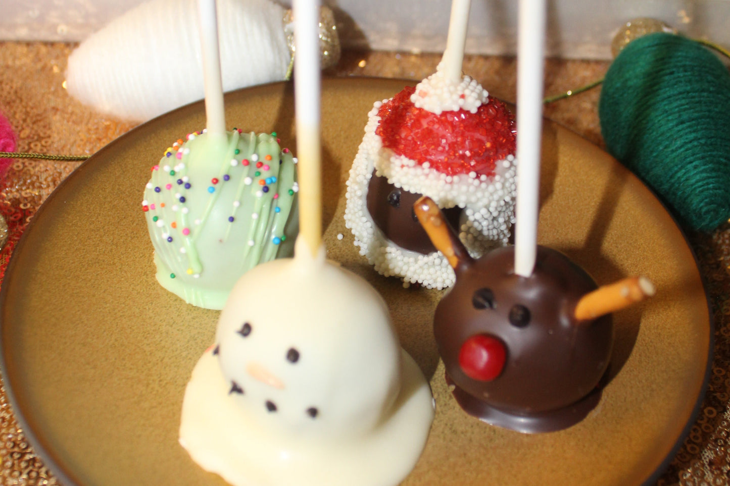 Holiday Cake Pop Gift Box