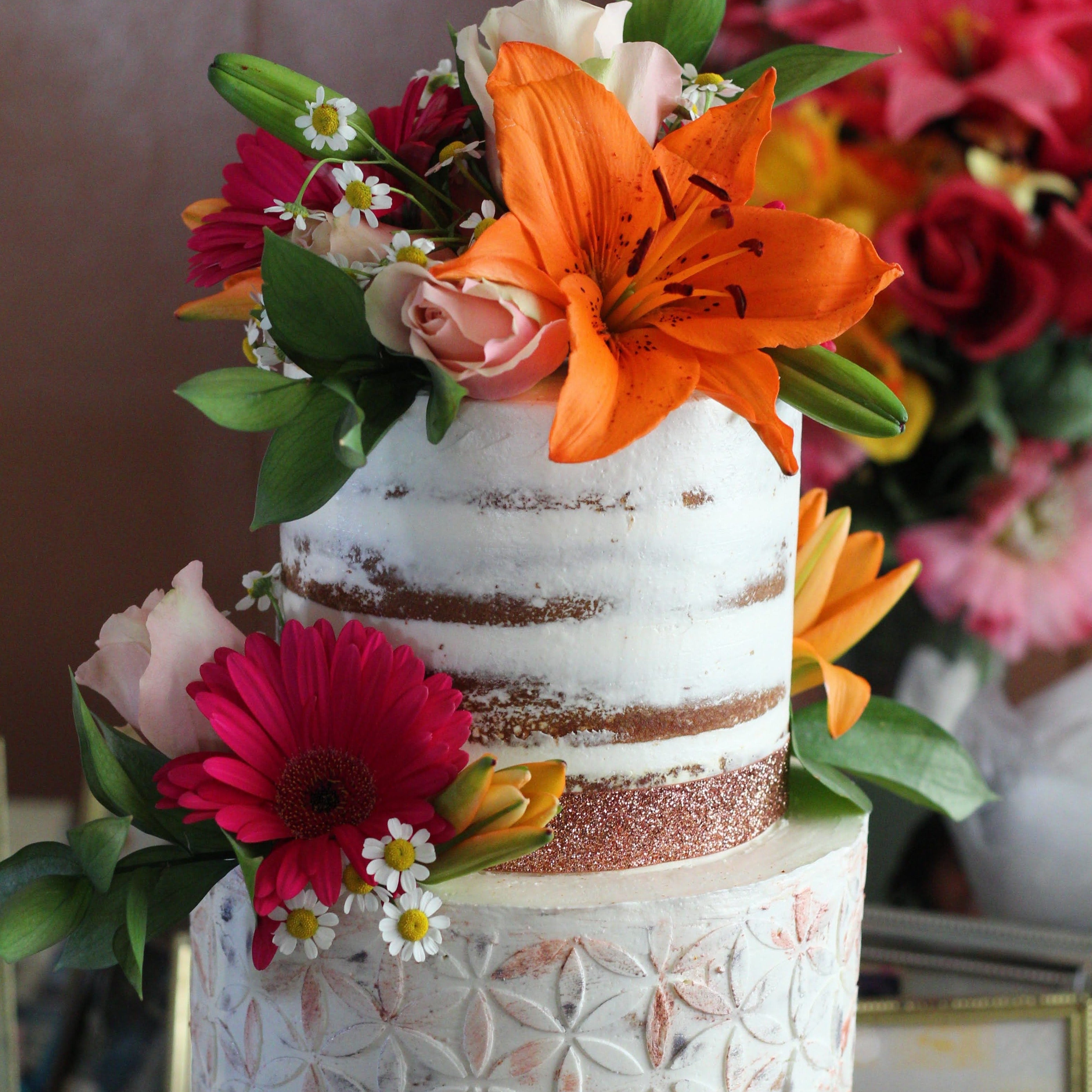 Premium Cakes - Double Tier (2 Tier) – Goddess Noir Cakes